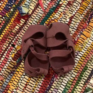 Wildling Feather Plum